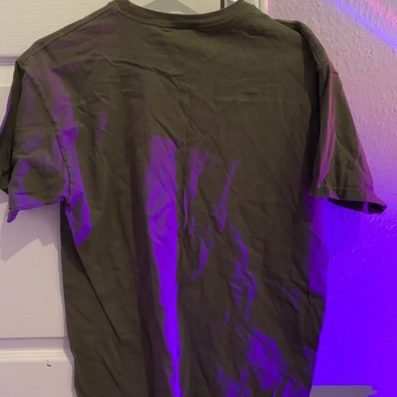 𝚐𝚛𝚎𝚎𝚗 𝚗𝚢𝚌 𝚝𝚜𝚑𝚒𝚛𝚝 ♡︎ - Picture 2 of 2